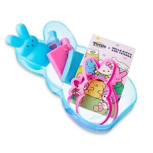 NWT … PEEPS “Hello Kitty And Friends” Large Activity Set